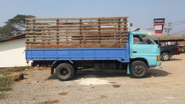 ขายหกล้อ ks 110 แรง สภาพดี