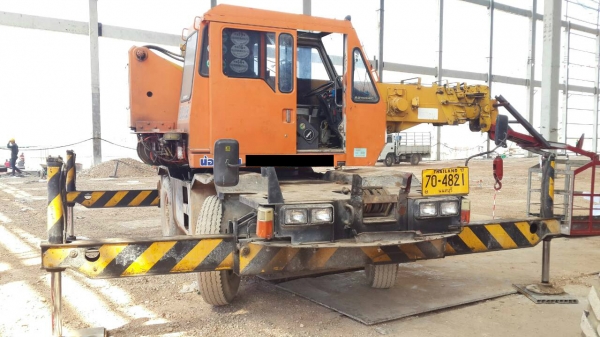 ขายเครน KOBELCO  7ตัน