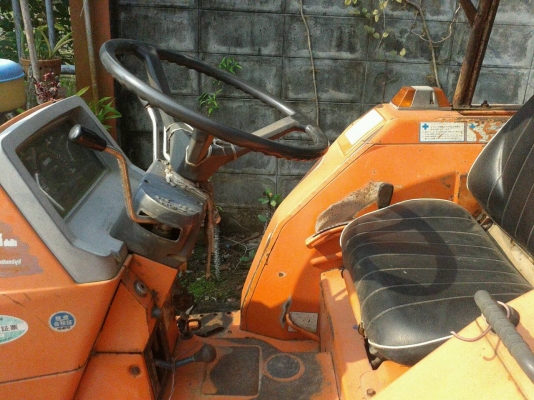 ขายรถไถ KUBOTA L1-22 เครื่องไดเร็ก3สูบ 2เพลา