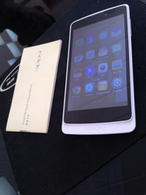 ขาย oppo R 815 สภาพสวยใช้งานปกติ อายุเครื่อง 2 เดือน