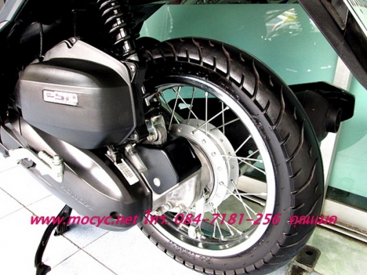 CLICK 125 i combibrake สีดำด้าน ปี 56 ไมล์ 392 โล สามร้อยเก้าสิบสองโล สภาพใหม่ๆเหมือนรถป้ายแดงเลย 42900