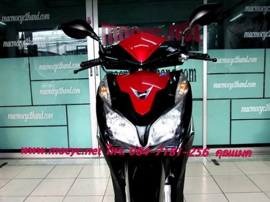 CLICK 125 i ลาย trunup รถเดือน มิ.ย.ปี 56  สีดำแดง  ฟรี ของแถม 4 รายการ  35900