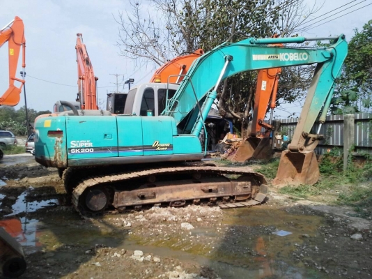 รถแบคโฮ KOBELCO SK200 M6 YN10 SUPPER รถสวยมีทะเบียนครบ รถราคาประหยัด ชอบที่ราคาเท่าไรต่อรองได้ครับ