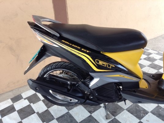 (((อยู่บางแสนคับ))) ขาย!!!ยามาฮ่ามีโอ125cc ปี54 รถเครื่องดีคับ มีเล่มทะเบียนครบ ภาษีไม่หมด