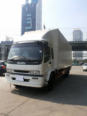 ขาย ISUZU TFR ห้องเย็น 200 แรงม้า ยาว 7.20 เมตร กว้าง 2.35 เมตร สภาพสวย พร้อมใช้ สนใจโทร 081-4825911 ขาย ISUZU TFR ห้องเย็น 200 แรงม้า ยาว 7.20 เมตร กว้าง 2.35 เมตร สภาพสวย พร้อมใช้ สนใจโทร 081-4825911