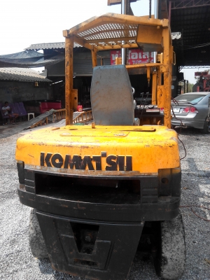ฟอร์คลิฟต์  KOMATSU 3.5 เครื่อง 6สูบ