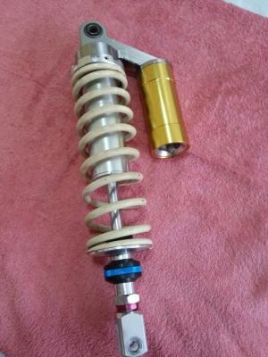 โช้คอัพรถจักรยานยนต์