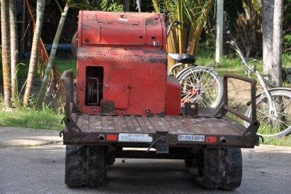 ขายรถบรรทุก ตีนตะขาบYANMARดีเซล มีเกียร์ สภาพสวยจัด เดิมญี่ปุ่น อะเนคประสงค์25,000เท่านั้น!!