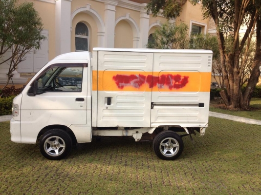 ขายs200c ออโต้ พวงมาลัยไฟฟ้า มีแอร์ หลังคาสูง ไมล์ติจิตอล ขายs200c ออโต้ พวงมาลัยไฟฟ้า มีแอร์ หลังคาสูง ไมล์ติจิตอล