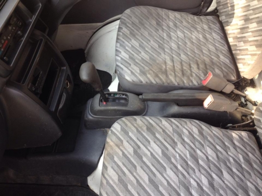 ขายs200c ออโต้ พวงมาลัยไฟฟ้า มีแอร์ หลังคาสูง ไมล์ติจิตอล ขายs200c ออโต้ พวงมาลัยไฟฟ้า มีแอร์ หลังคาสูง ไมล์ติจิตอล