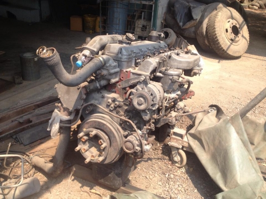 ขายเครื่่อง PO 9C พร้อมเกียร์ ขายเครื่่อง PO 9C พร้อมเกียร์