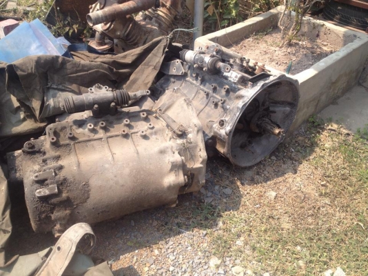 ขายเครื่่อง PO 9C พร้อมเกียร์ ขายเครื่่อง PO 9C พร้อมเกียร์