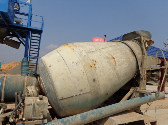 ประกาศ!! ขาย ลูกโม่รถปูน สภาพดี พร้อมใช้งาน ขนาด 2.50 คิว ราคาต่อรองได้