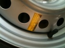 ขายล้ออะไหล่ของโตโยต้า ยาริส สภาพใหม่ๆพร้อมยางดันลอป ไม่เคยใช้ ถอดเพราะเปลี่ยนแม็กซ์มาครับ ขายล้ออะไหล่ของโตโยต้า ยาริส สภาพใหม่ๆพร้อมยางดันลอป ไม่เคยใช้ ถอดเพราะเปลี่ยนแม็กซ์มาครับ