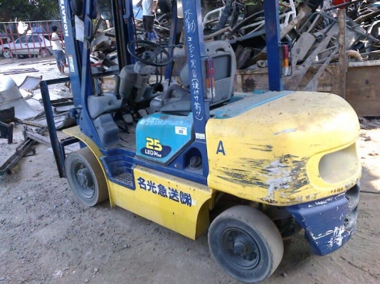 ขายรถฟอร์คลิฟต์ โคมัสซึ 2.5ตัน
