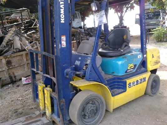 ขายรถฟอร์คลิฟต์ โคมัสซึ 2.5ตัน