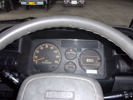 ขาย 6ล้อ อีซูซุ NQR 150 แรง ยาว 5.50 ปี 2004 สภาพสวยเดิมเครื่องดี พร้อมใช้งาน ชมก่อนได้ครับ สนใจติดต่อ 081-9425443