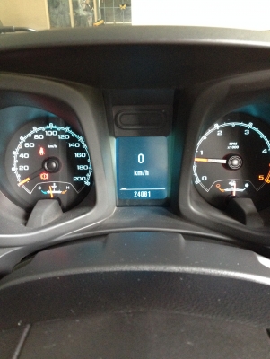 COLORADO 2.5 LT DURAMAX ใหม่เอี่ยม สีดำ ต้องการขาย