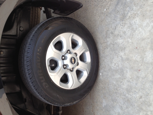 COLORADO 2.5 LT DURAMAX ใหม่เอี่ยม สีดำ ต้องการขาย