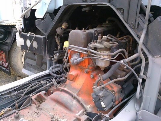 ขาย 10ล้อ ISUZU 240F หัวขาวเครื่องส้มเกียร์บิด ขาย 10ล้อ ISUZU 240F หัวขาวเครื่องส้มเกียร์บิด