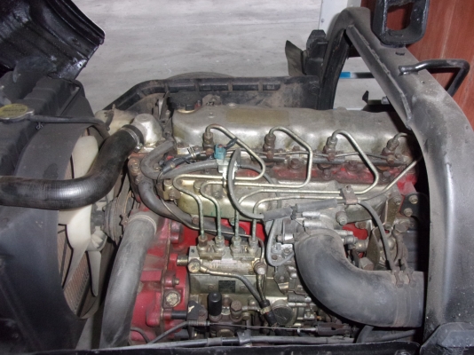 ขาย 6ล้อ ฮีโน่ ซุปเปอร์เสี่ย 120 แรง ยาว 5.50  สภาพสวยเดิมเครื่องดี พร้อมใช้งาน ชมก่อนได้ครับ สนใจติดต่อ 081-9425443