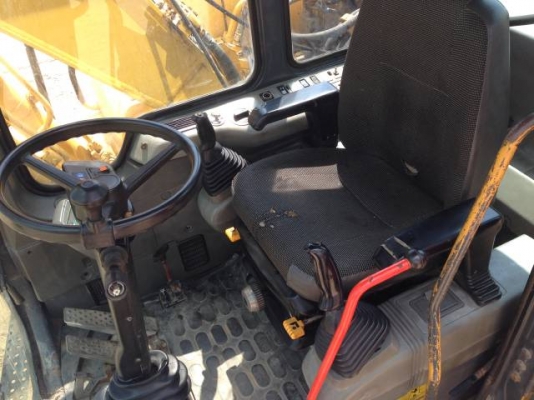 ขายรถแบคโฮ KOMATSU PW130-6 ทำงาน 7000 ชั่วโมง มี VDOครับ ระบบไฟฟ้าเต็ม รถนอกนำเข้าสภาพสวย ทำเล่มทะเบียน