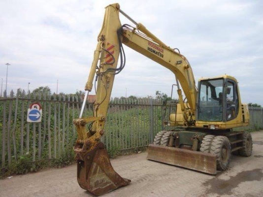 ขายรถแบคโฮ KOMATSU PW130-6 ทำงาน 7000 ชั่วโมง มี VDOครับ ระบบไฟฟ้าเต็ม รถนอกนำเข้าสภาพสวย ทำเล่มทะเบียน