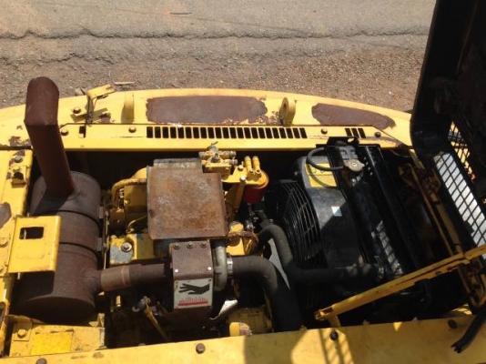 ขายรถแบคโฮ KOMATSU PW130-6 ทำงาน 7000 ชั่วโมง มี VDOครับ ระบบไฟฟ้าเต็ม รถนอกนำเข้าสภาพสวย ทำเล่มทะเบียน