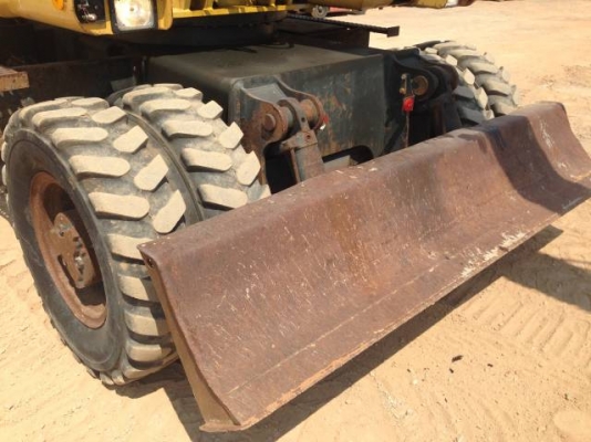 ขายรถแบคโฮ KOMATSU PW130-6 ทำงาน 7000 ชั่วโมง มี VDOครับ ระบบไฟฟ้าเต็ม รถนอกนำเข้าสภาพสวย ทำเล่มทะเบียน