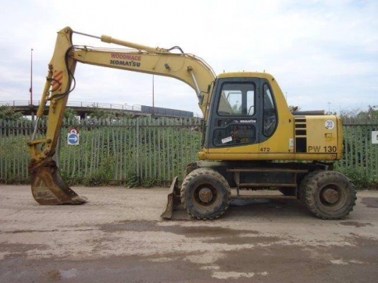 ขายรถแบคโฮ KOMATSU PW130-6 ทำงาน 7000 ชั่วโมง มี VDOครับ ระบบไฟฟ้าเต็ม รถนอกนำเข้าสภาพสวย ทำเล่มทะเบียน