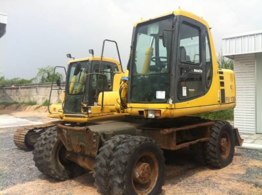 ขายรถแบคโฮ KOMATSU PW130-6 ทำงาน 7000 ชั่วโมง มี VDOครับ ระบบไฟฟ้าเต็ม รถนอกนำเข้าสภาพสวย ทำเล่มทะเบียน