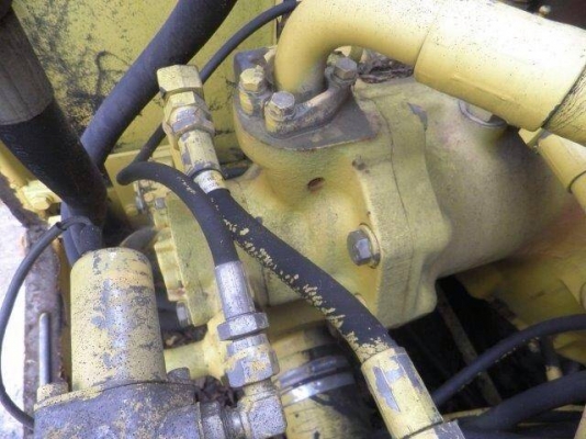 ขายรถแบคโฮ KOMATSU PW130-6 ทำงาน 7000 ชั่วโมง มี VDOครับ ระบบไฟฟ้าเต็ม รถนอกนำเข้าสภาพสวย ทำเล่มทะเบียน