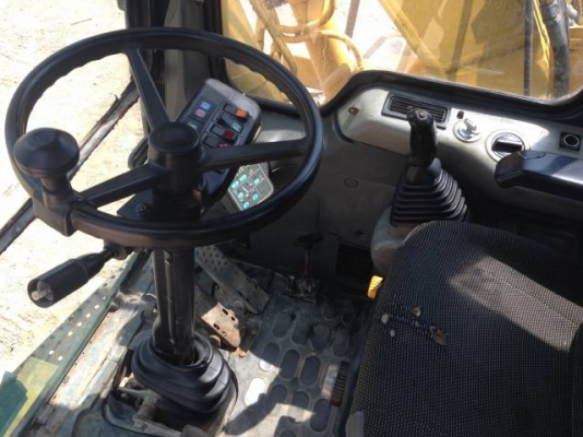 ขายรถแบคโฮ KOMATSU PW130-6 ทำงาน 7000 ชั่วโมง มี VDOครับ ระบบไฟฟ้าเต็ม รถนอกนำเข้าสภาพสวย ทำเล่มทะเบียน