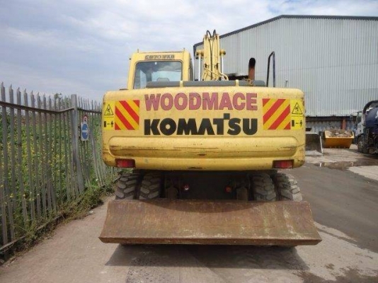 ขายรถแบคโฮ KOMATSU PW130-6 ทำงาน 7000 ชั่วโมง มี VDOครับ ระบบไฟฟ้าเต็ม รถนอกนำเข้าสภาพสวย ทำเล่มทะเบียน