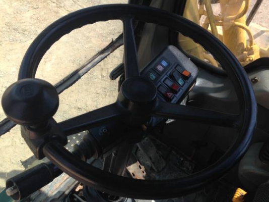 ขายรถแบคโฮ KOMATSU PW130-6 ทำงาน 7000 ชั่วโมง มี VDOครับ ระบบไฟฟ้าเต็ม รถนอกนำเข้าสภาพสวย ทำเล่มทะเบียน