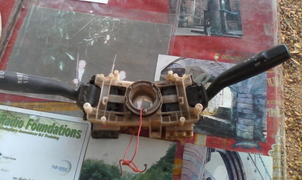 ขาไฟเลี้ยว d4d