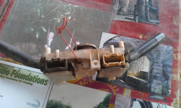 ขาไฟเลี้ยว d4d