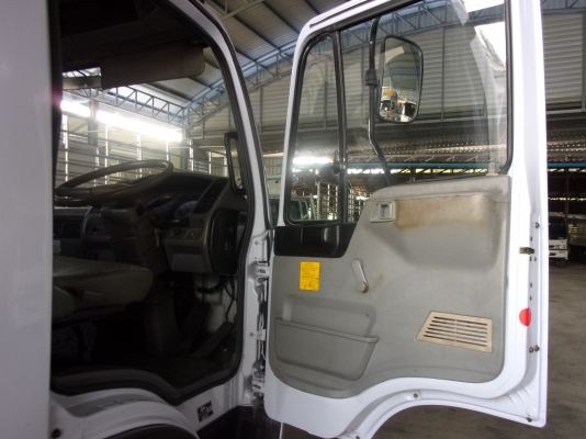 ขาย 6ล้อ ฮีโน่ ซุปเปอร์เสี่ย 140 แรง ยาว 5.50  สภาพสวยเดิมเครื่องดี พร้อมใช้งาน ชมก่อนได้ครับ สนใจติดต่อ 081-9425443