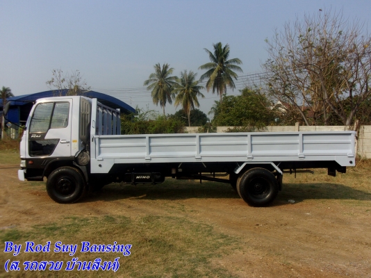 ขาย 6ล้อ ฮีโน่ ซุปเปอร์เสี่ย 140 แรง ยาว 5.50  สภาพสวยเดิมเครื่องดี พร้อมใช้งาน ชมก่อนได้ครับ สนใจติดต่อ 081-9425443