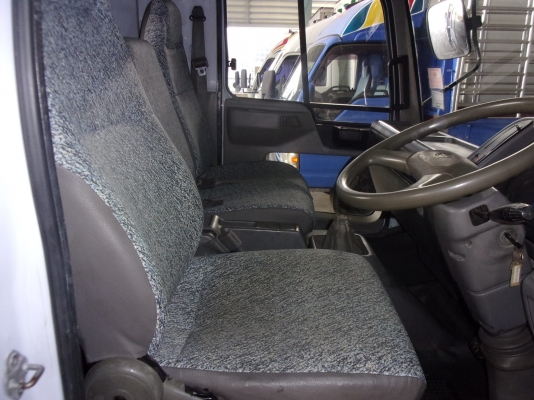 ขาย 6ล้อ ฮีโน่ ซุปเปอร์เสี่ย 140 แรง ยาว 5.50  สภาพสวยเดิมเครื่องดี พร้อมใช้งาน ชมก่อนได้ครับ สนใจติดต่อ 081-9425443