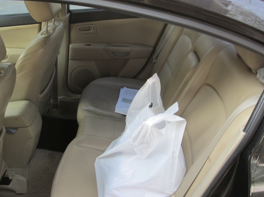 ขาย mazda 3 1.6 ด่วน 250,000 บาท ขาย mazda 3 1.6 ด่วน 250,000 บาท