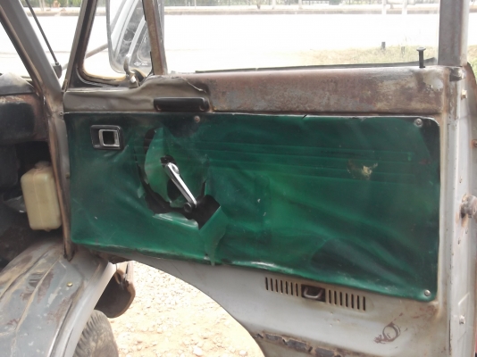 ขายโตโยต้าไดน่า6ล้อเล็กเครื่องไอ้หนุ่มทางหลวง