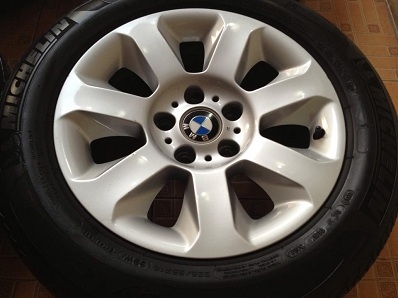 แม็กซ์ BMW ซีรีย์ 5-7 ขนาด 16 นิ้ว พร้อมยาง MICHELIN 225-55-16 ใหม่ท้ั้งชุด ตจว ส่งได้ครับ แม็กซ์ BMW ซีรีย์ 5-7 ขนาด 16 นิ้ว พร้อมยาง MICHELIN 225-55-16 ใหม่ท้ั้งชุด ตจว ส่งได้ครับ