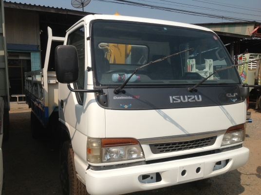 รถบรรทุกหกล้อดั้ม ติดเครน