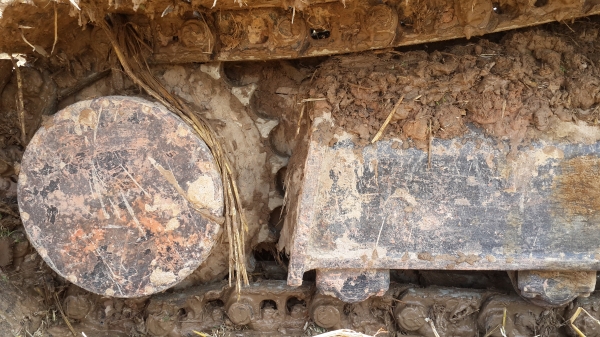 ขายด่วนแบ็คโฮ   MVSUPPER YN-27440สภาพพร้อมใช้งานสุดๆเอกสารเล่มทะเบียนไฟฟ้าเต็มแอร์พร้อมรีบจองโทร0801515451