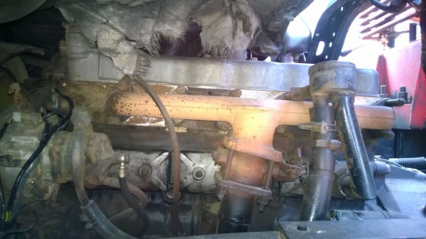 ขายรถบรรทุกหกล้อติดเครน Isuzu เครื่อง 165 แรง เครน 3.5 ตัน กระบะไม่ดัมพ์ 5 .50 เมตร