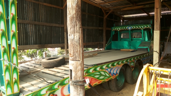 ขายรถบรรทุกรถเกี่ยวข้าว ขึ้นแมคโค 120 ได้