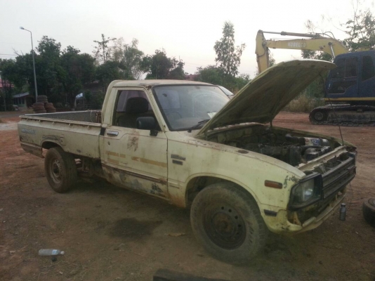 TOYOTA HERO เครื่อง 2.5 -1l แรง หัวบาง ยางดี   เล่มทะเบียนขาด ปี 55