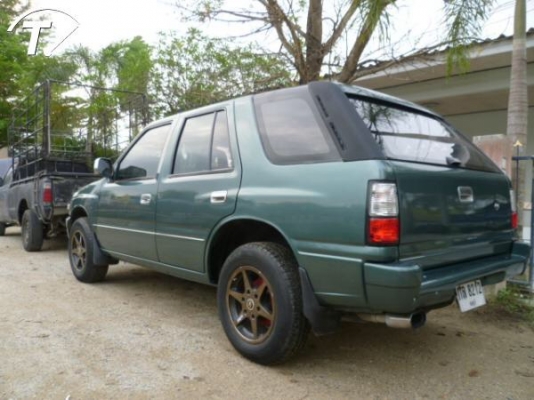 ขายอีซูซุ คาเมโอ  สีเขียว