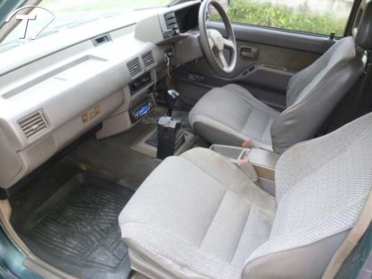 ขายอีซูซุ คาเมโอ  สีเขียว